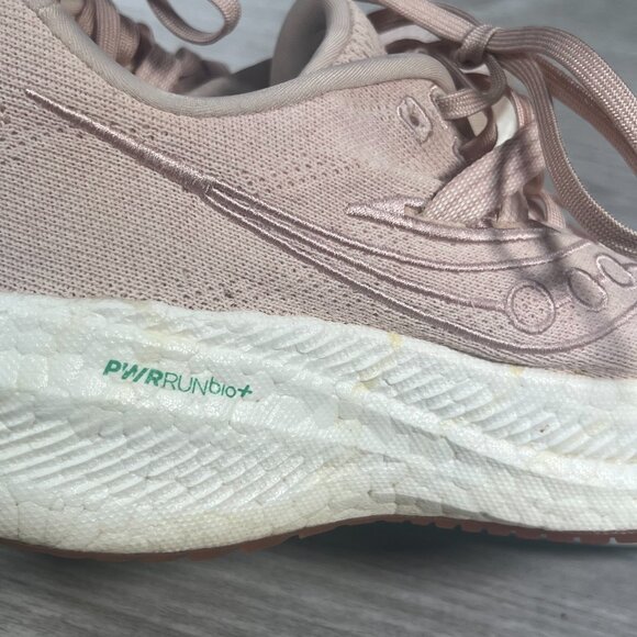 Saucony Triumph RFG Womens 9 Running Shoes Lotus Pink Foam Athletic Sneakers - Picture 14 of 15